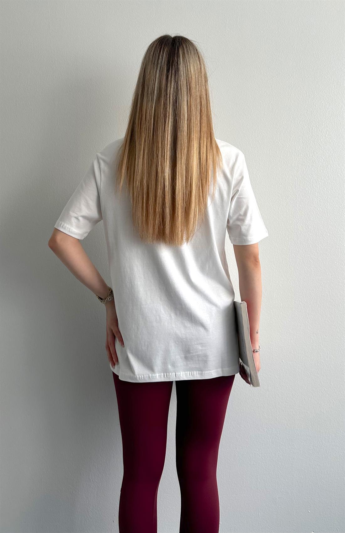 Önü Kabartma Yazılı Tshırt BEYAZ