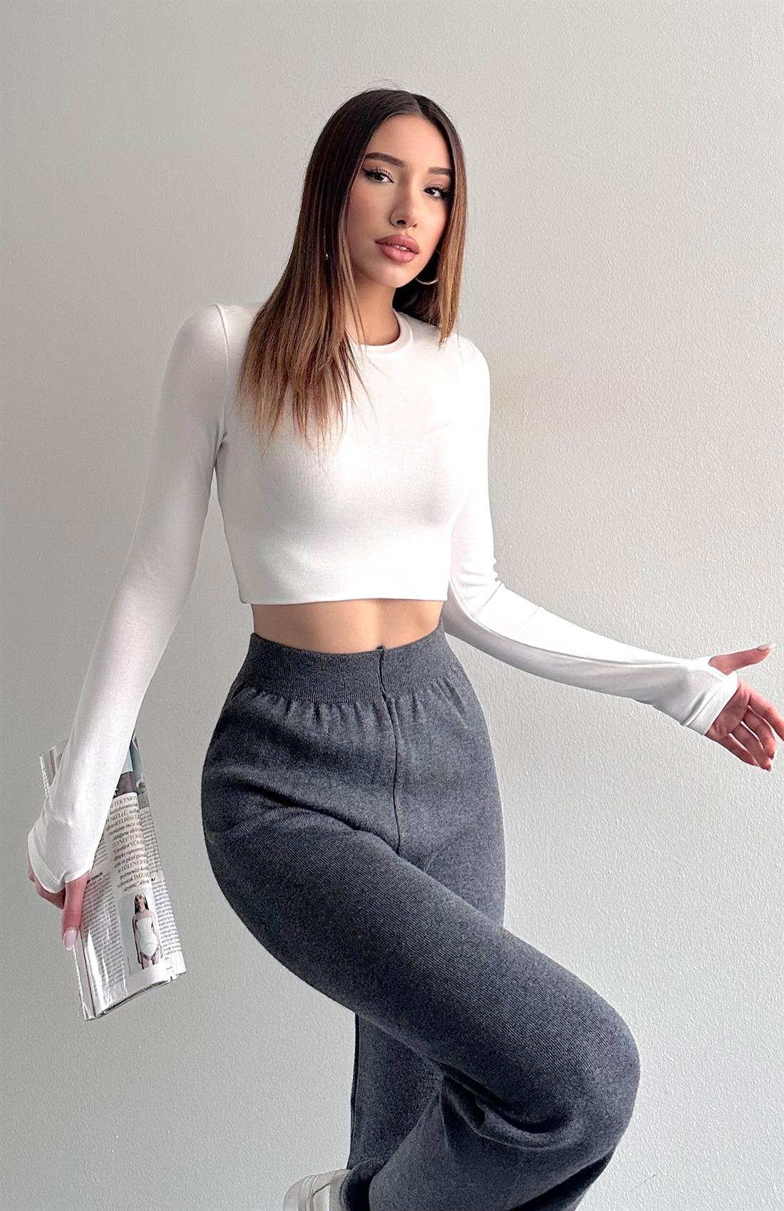 Parmak Geçirmeli Tshırt EKRU