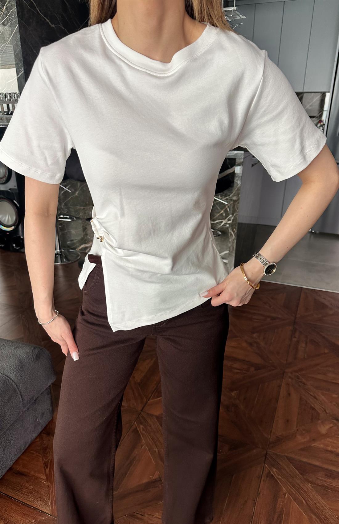 Toka Detaylı Bluz KREM