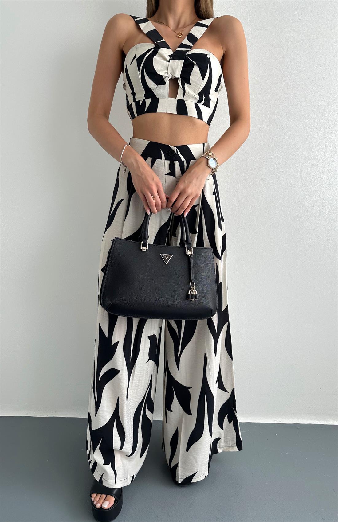 Atlet Pantolon Takım EKRU-SİYAH