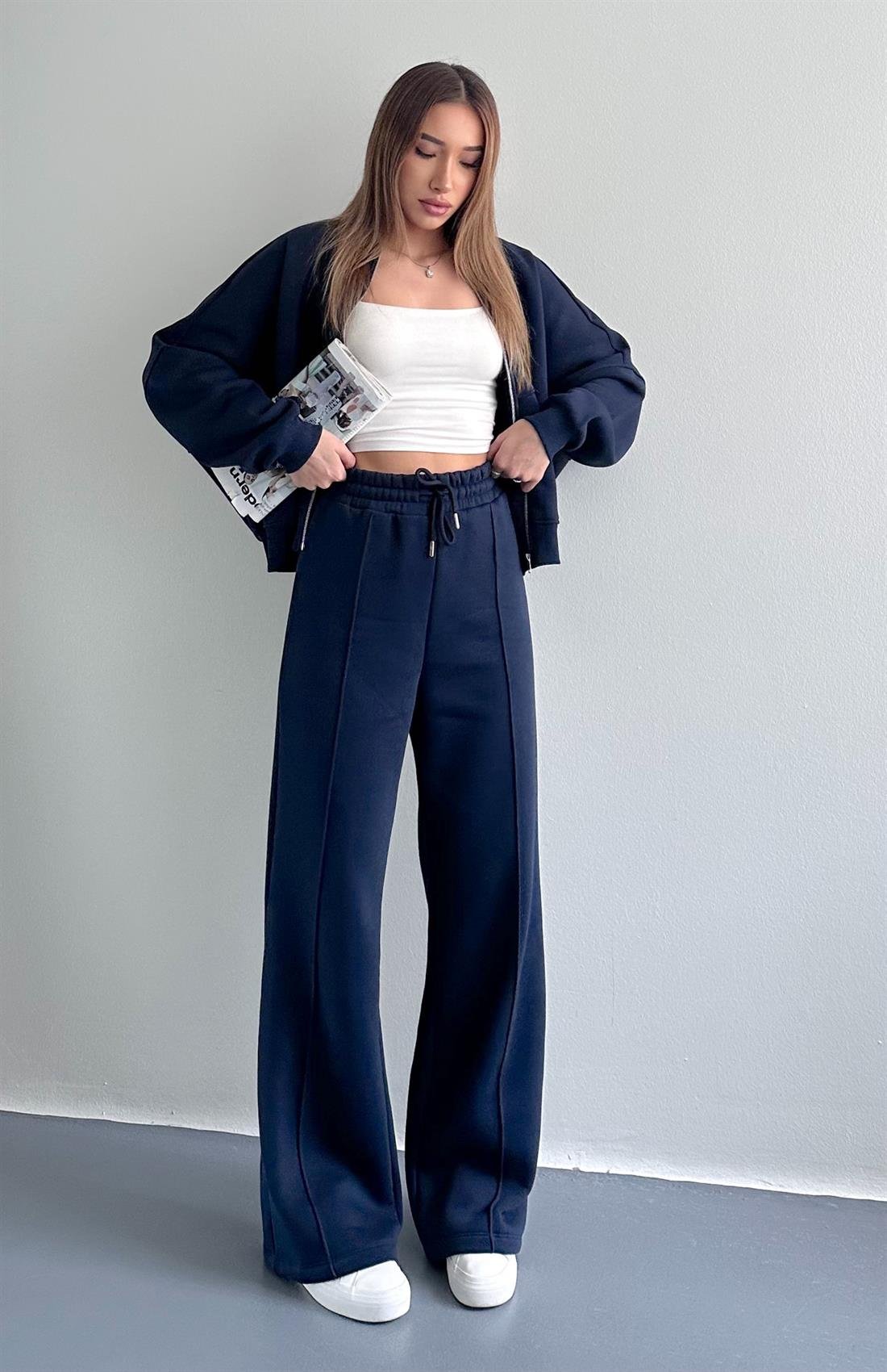 Fermuarlı Hakım Yaka Pantolonlu Eşofman Takımı LACİVERT