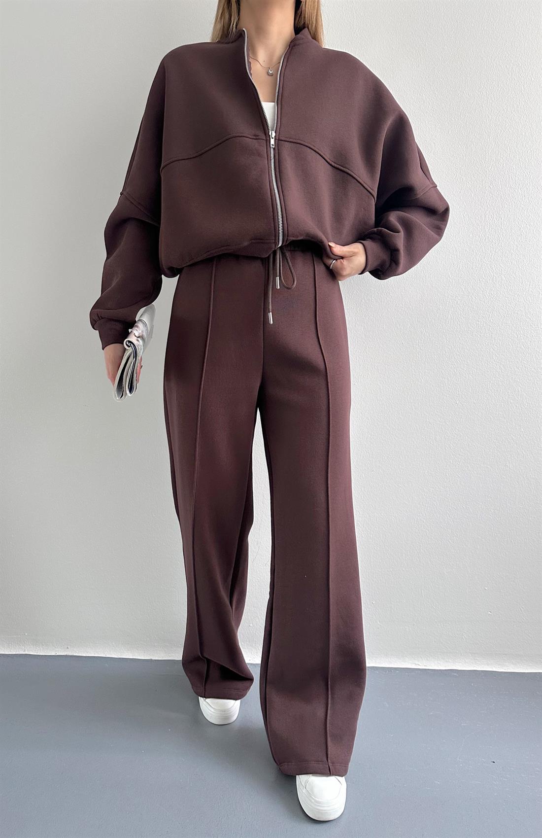 Fermuarlı Hakım Yaka Pantolonlu Eşofman Takımı KOYU KAHVE