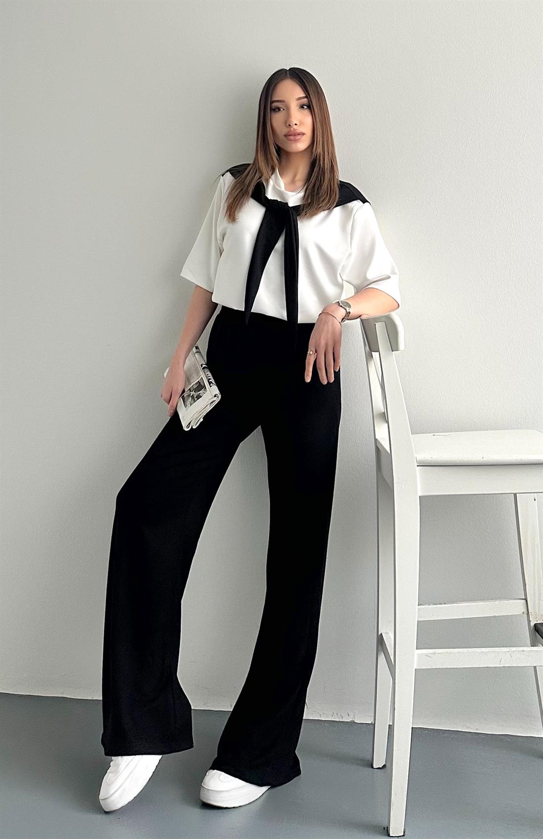 Fular Detaylı Takım SİYAH