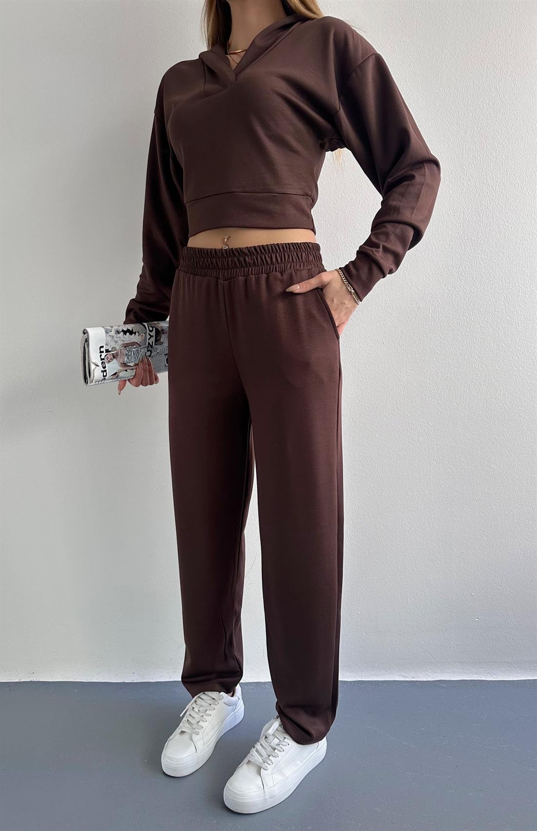 Kapşonlu Takım KAHVERENGİ