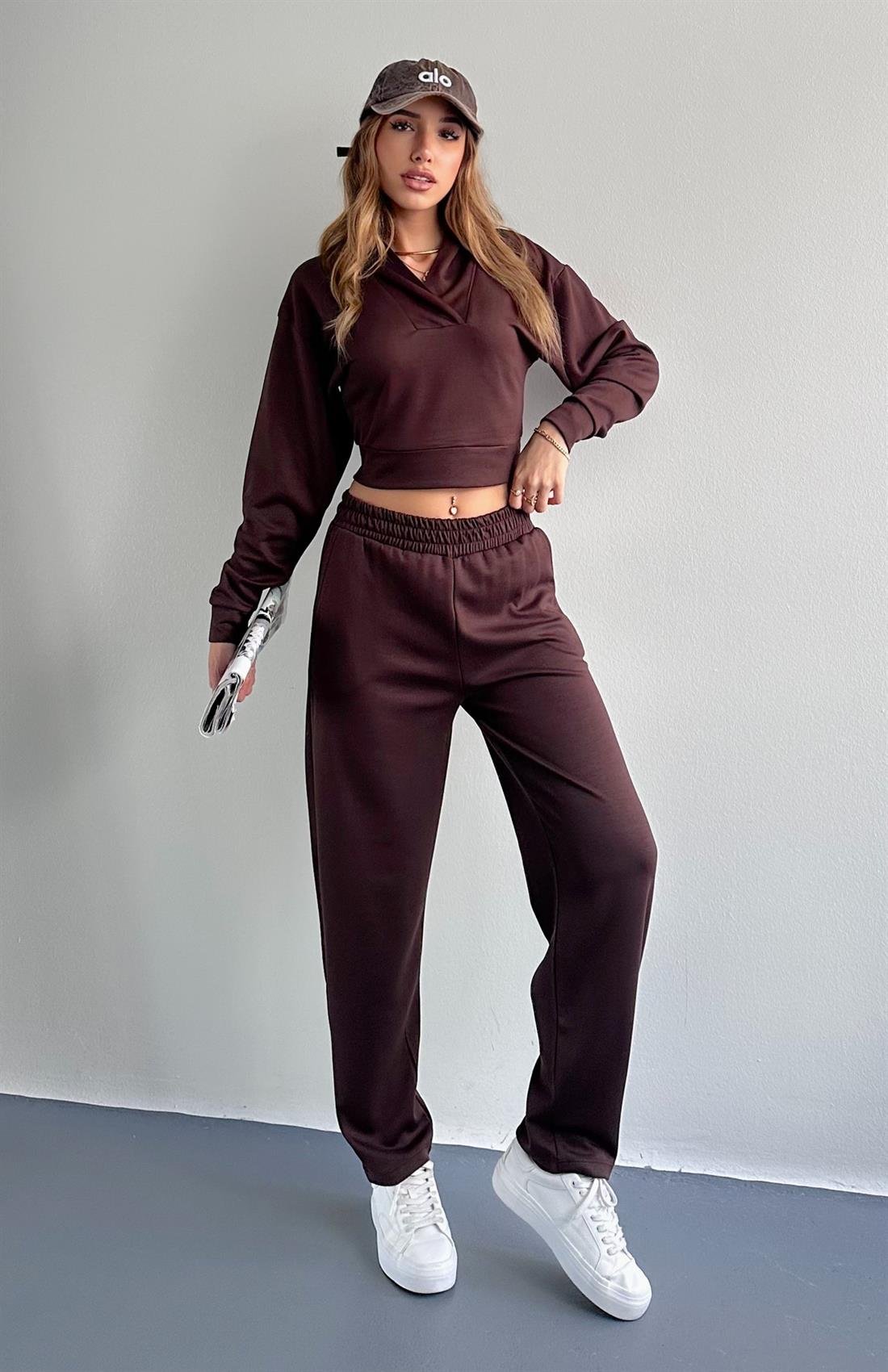 Kapşonlu Takım KAHVERENGİ