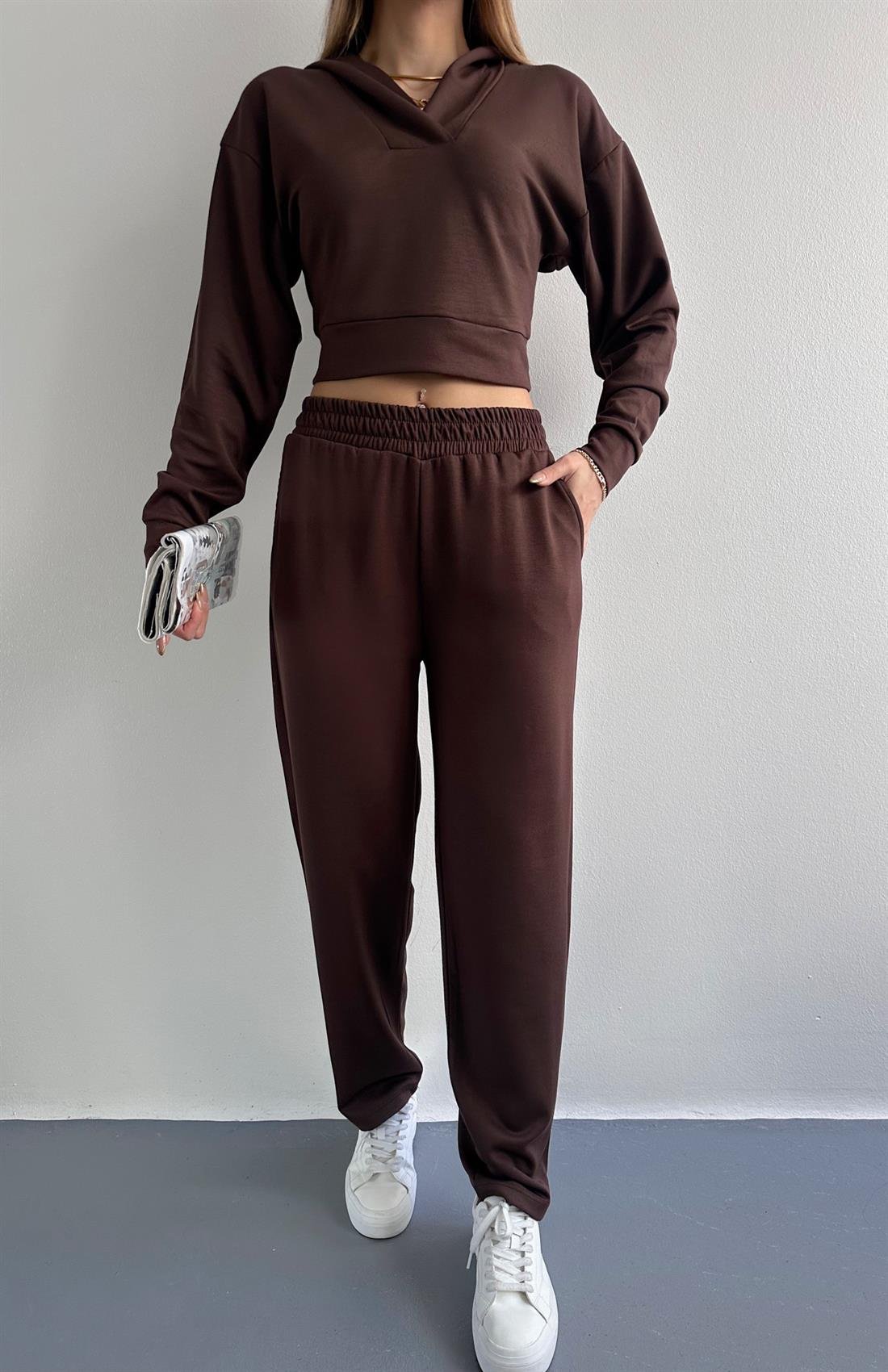 Kapşonlu Takım KAHVERENGİ