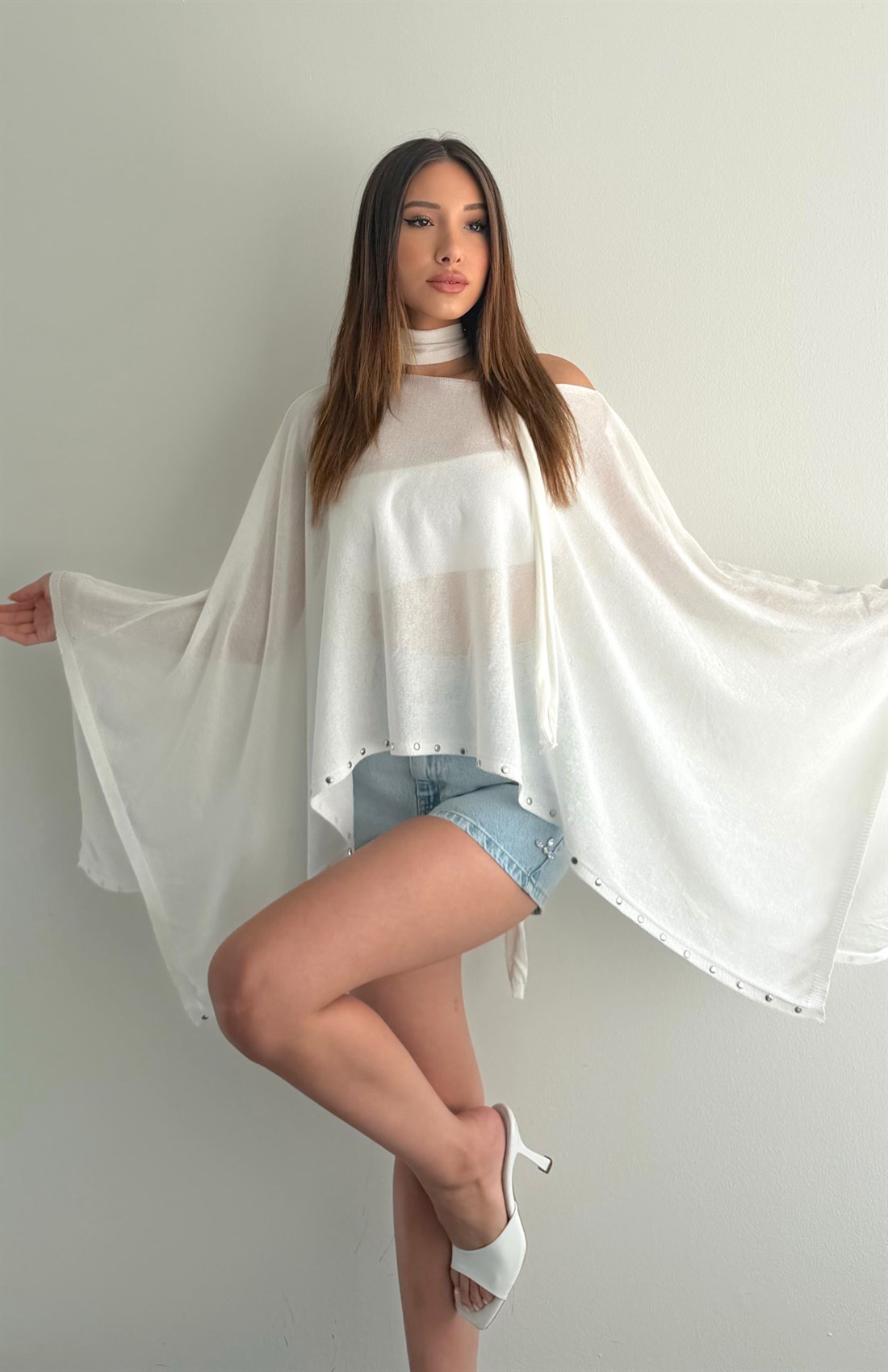 Transparan Triko Pelerin KEMİK