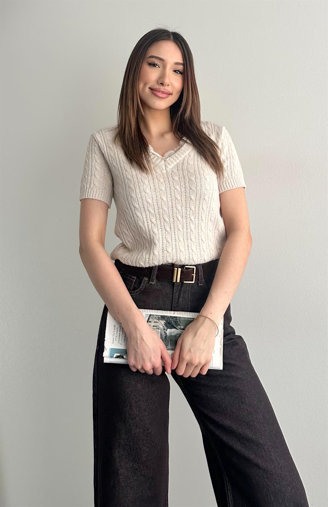 V Yaka Dantelli Triko KREM