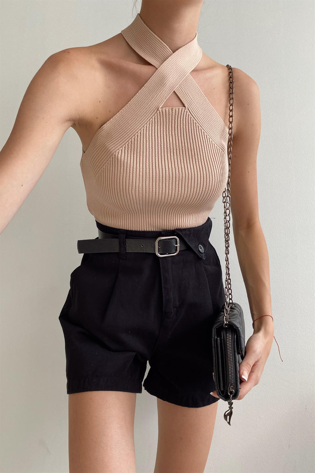 Çapraz Yaka Kolsuz Badi BEJ