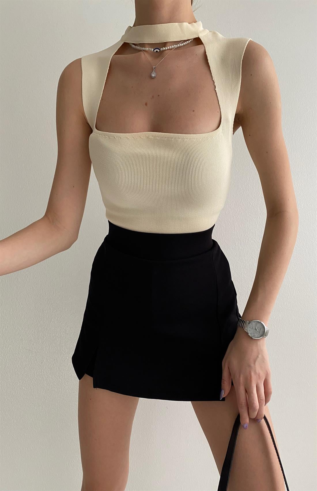 Choker Yaka Atlet KREM