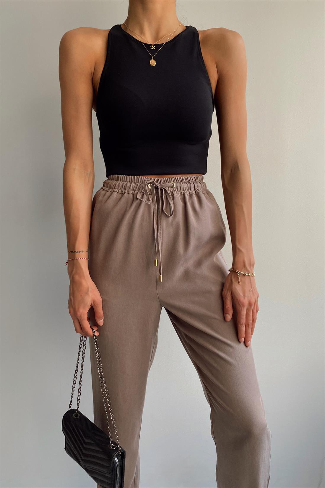 Halter Yaka Atlet SİYAH