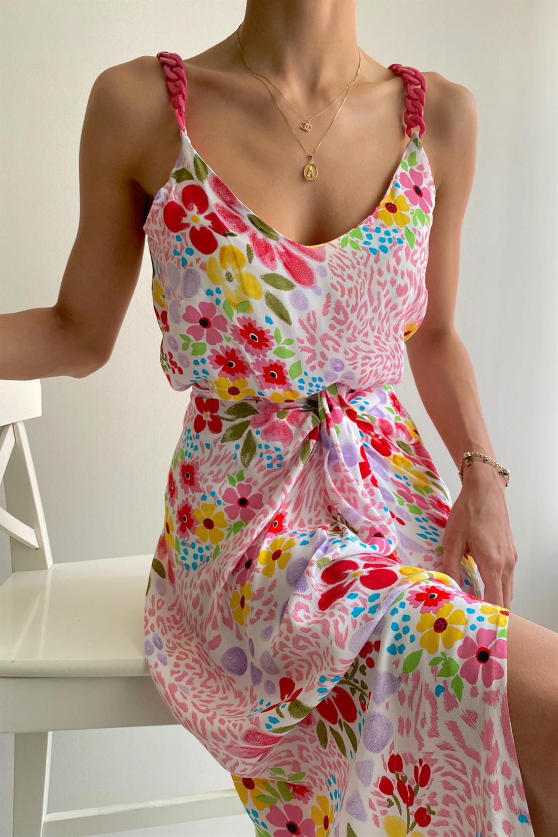 Pembe Çiçekli Atlet PEMBE