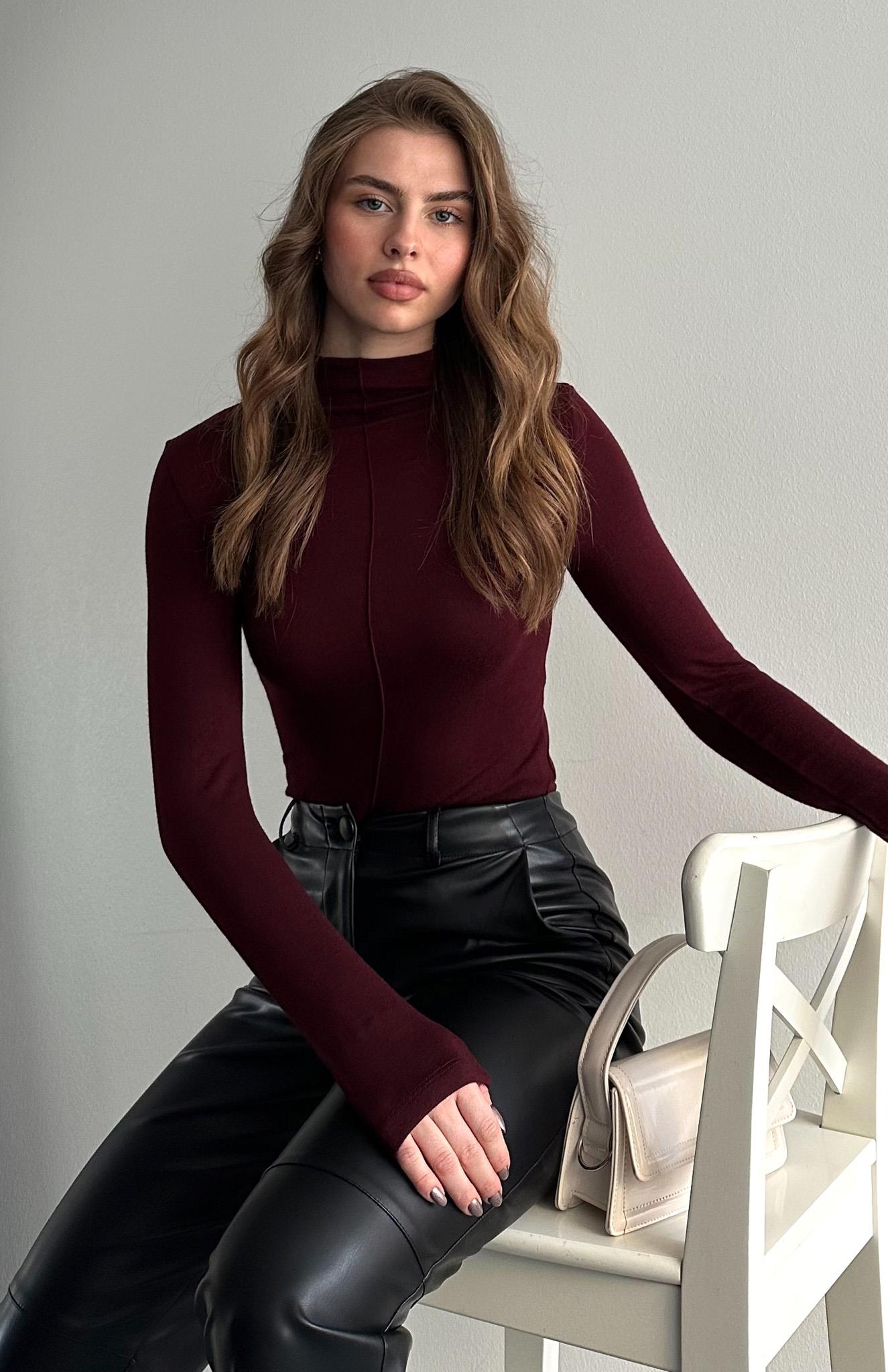 Dik Yaka Uzun Kollu Bluz BORDO