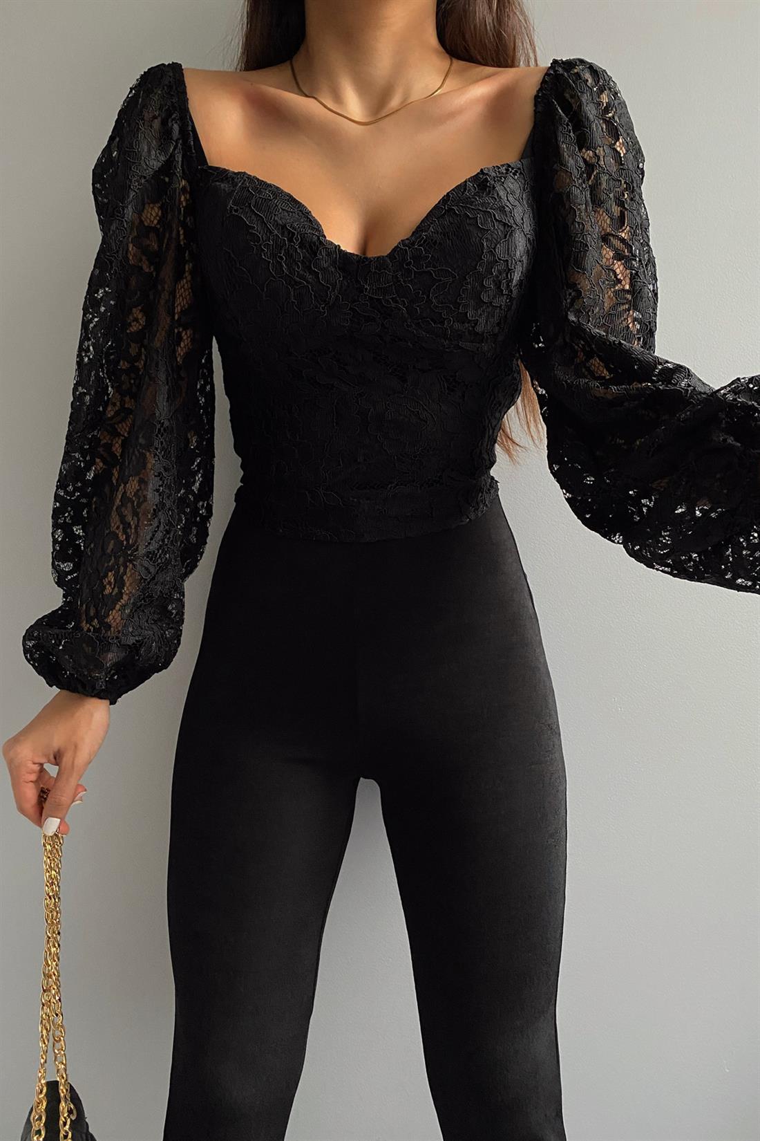 Kol Lastikli Dantelli Bluz SİYAH