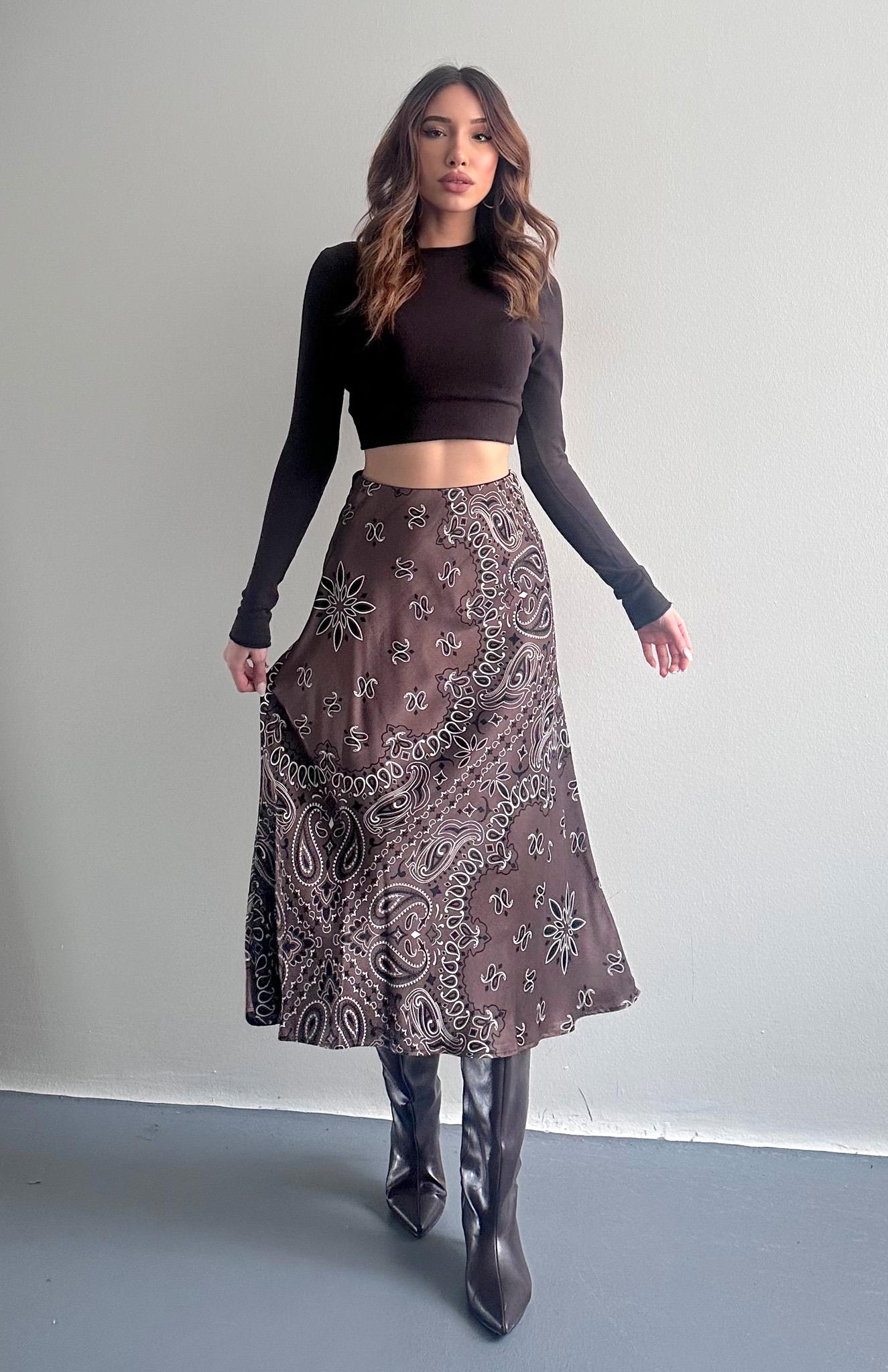 Şal Desen Saten Etek KAHVERENGİ