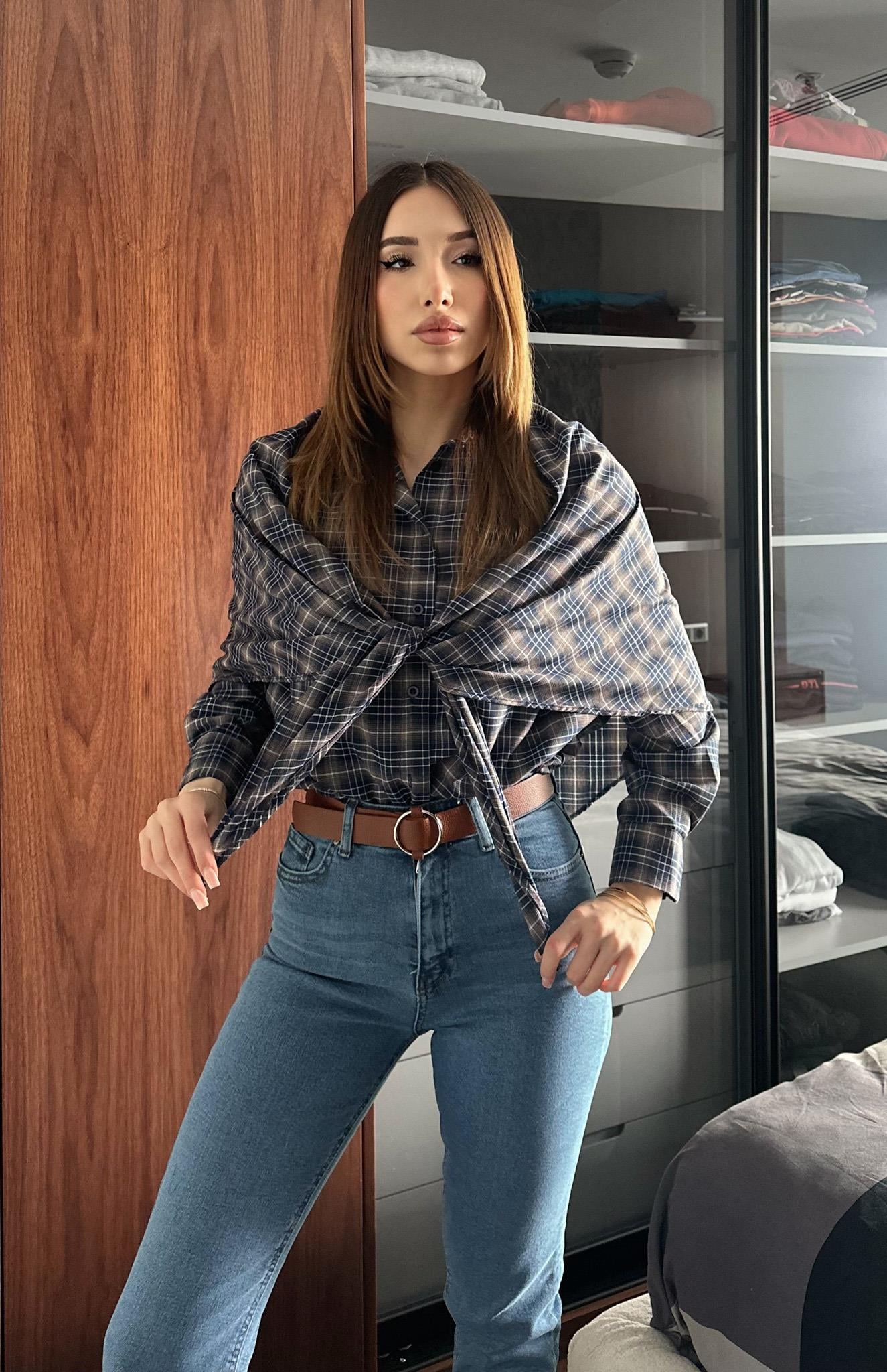 Mendilli Ekose Gömlek LACİ İNCE