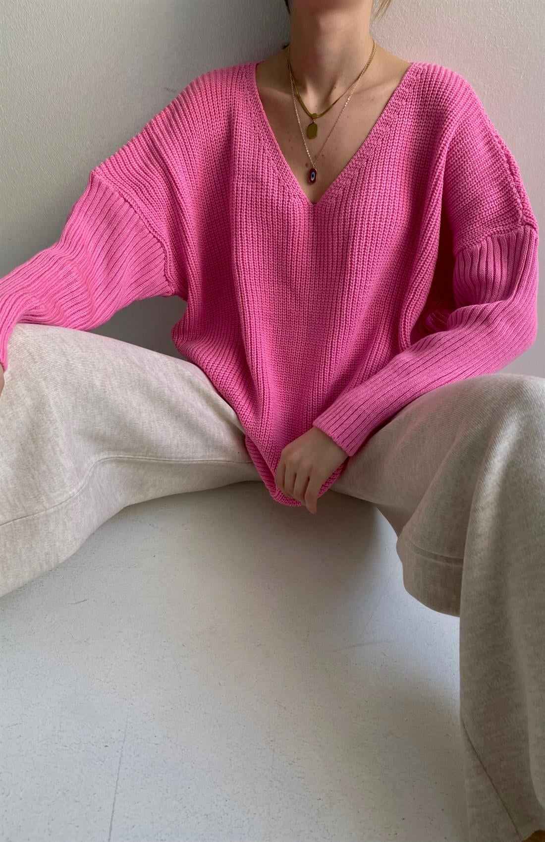 V Yaka Kazak PEMBE