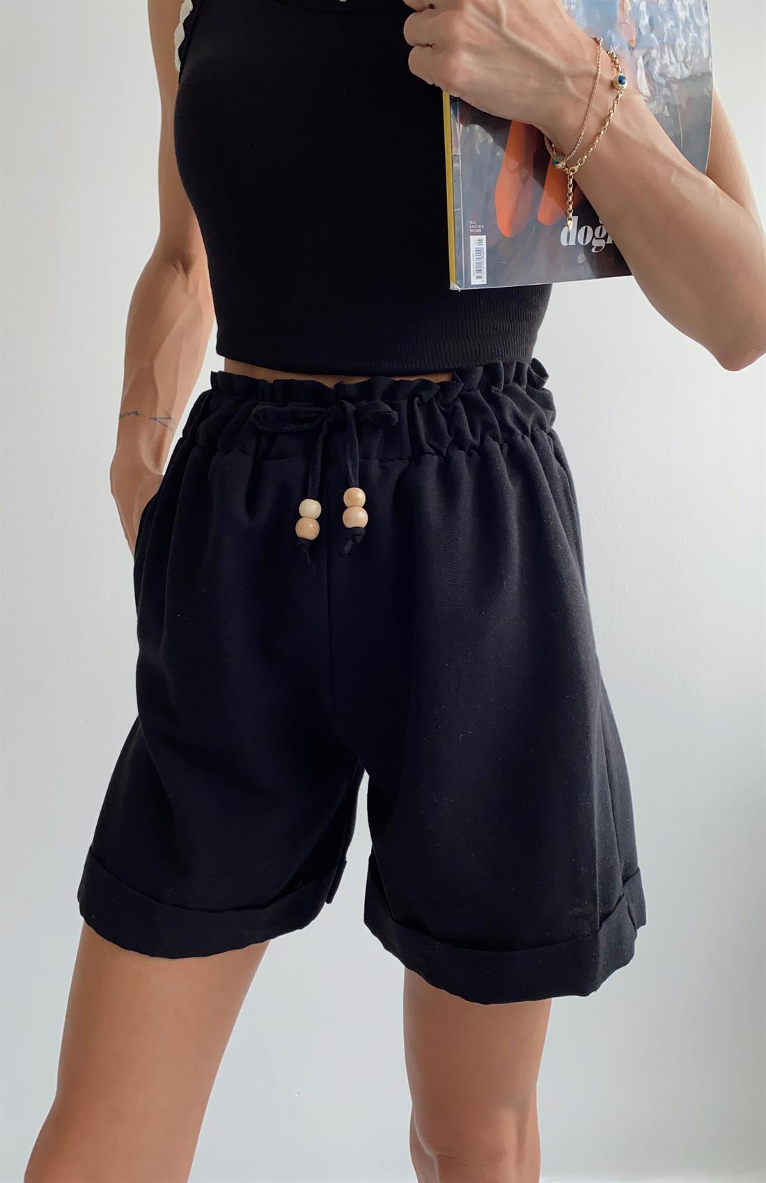 Önü Boncuklu Şort SİYAH