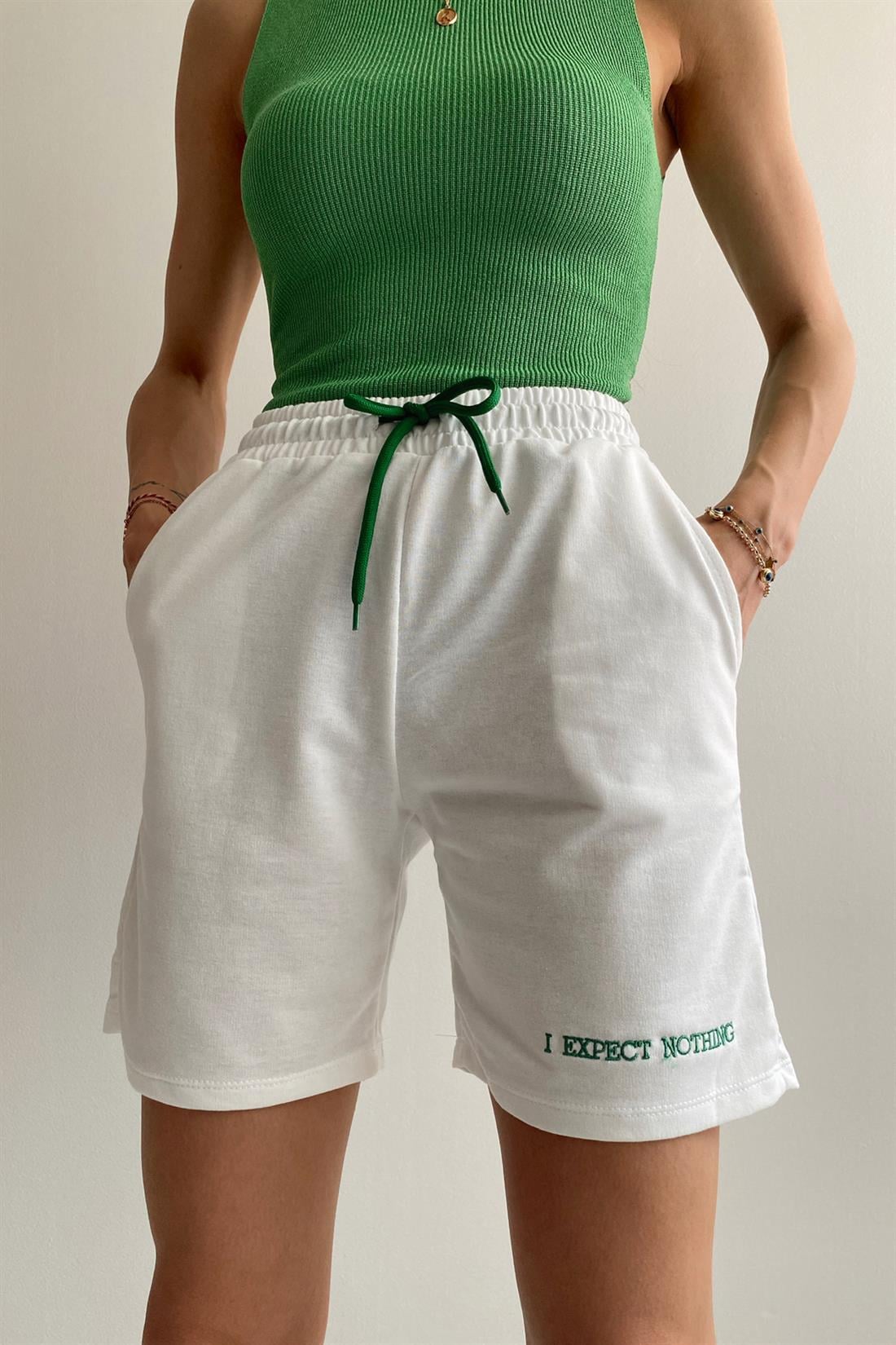 Yazılı Şort BEYAZ