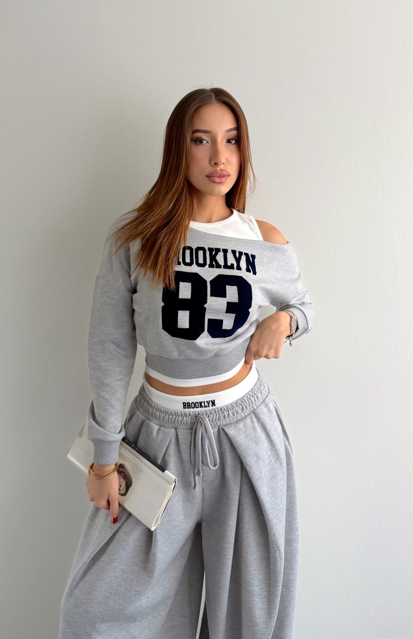 Asimetrik Atlet Detaylı Sweatshırt GRİ