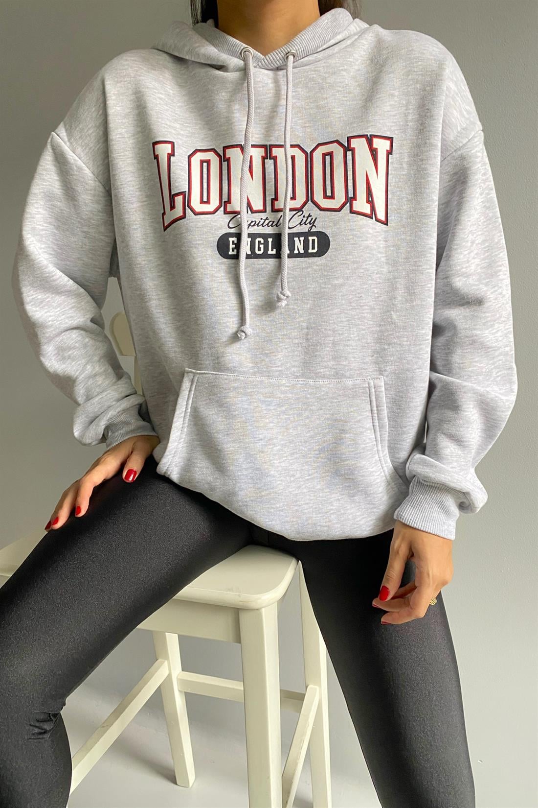 London Baskılı Kapşonlu Sweatshırt GRİ