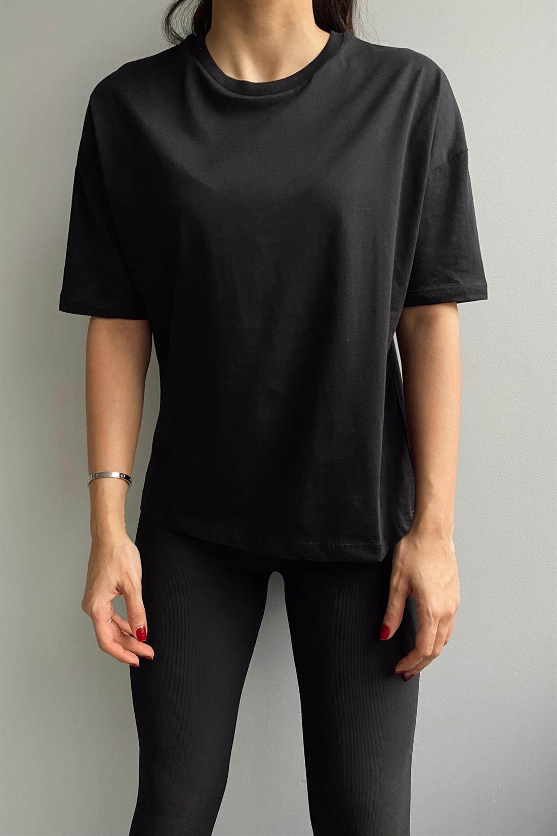 Basic Tshırt SİYAH