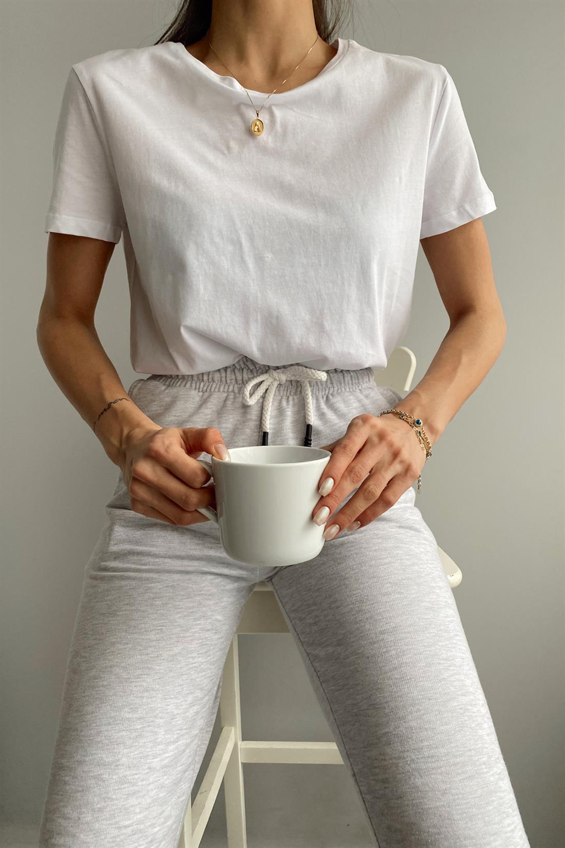 Bisiklet Yaka Basic Tshırt BEYAZ