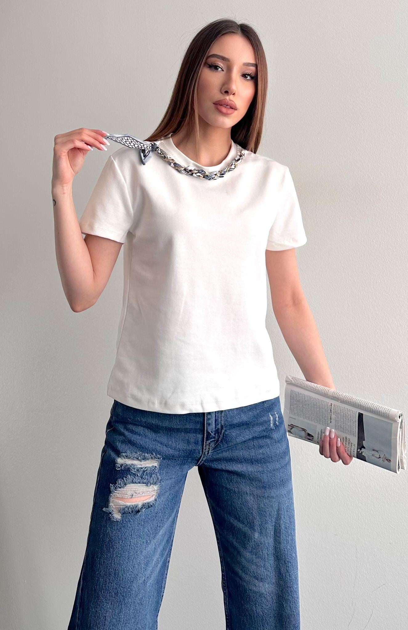 Kolyeli Tshırt EKRU