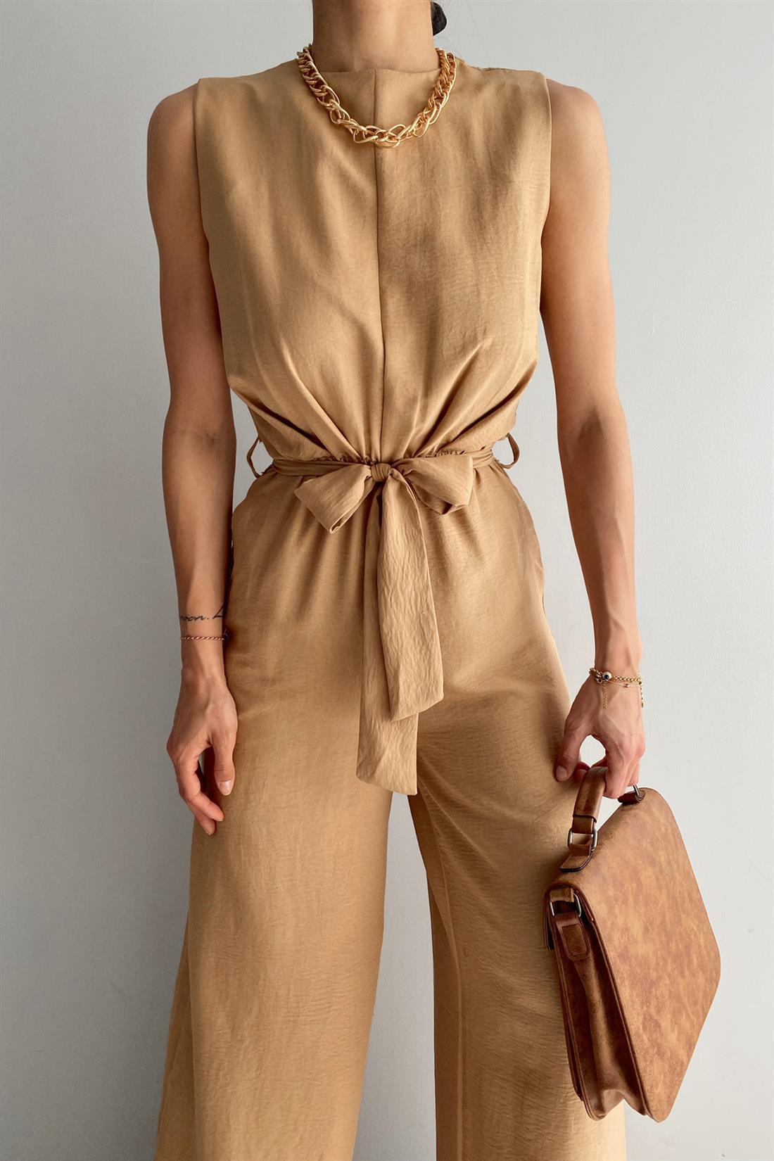 Beli Bağlamali Kolsuz Tulum CAMEL