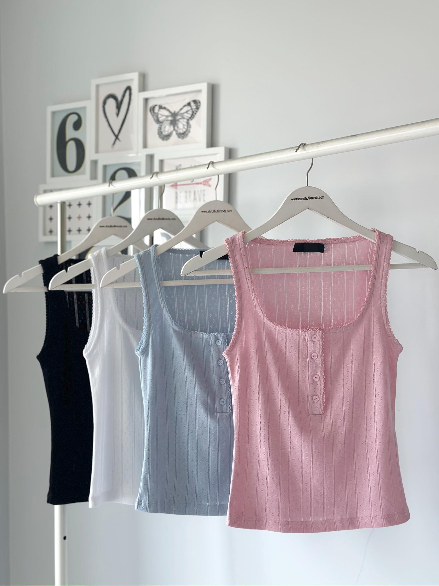 AJURLU KARE YAKA BLUZ