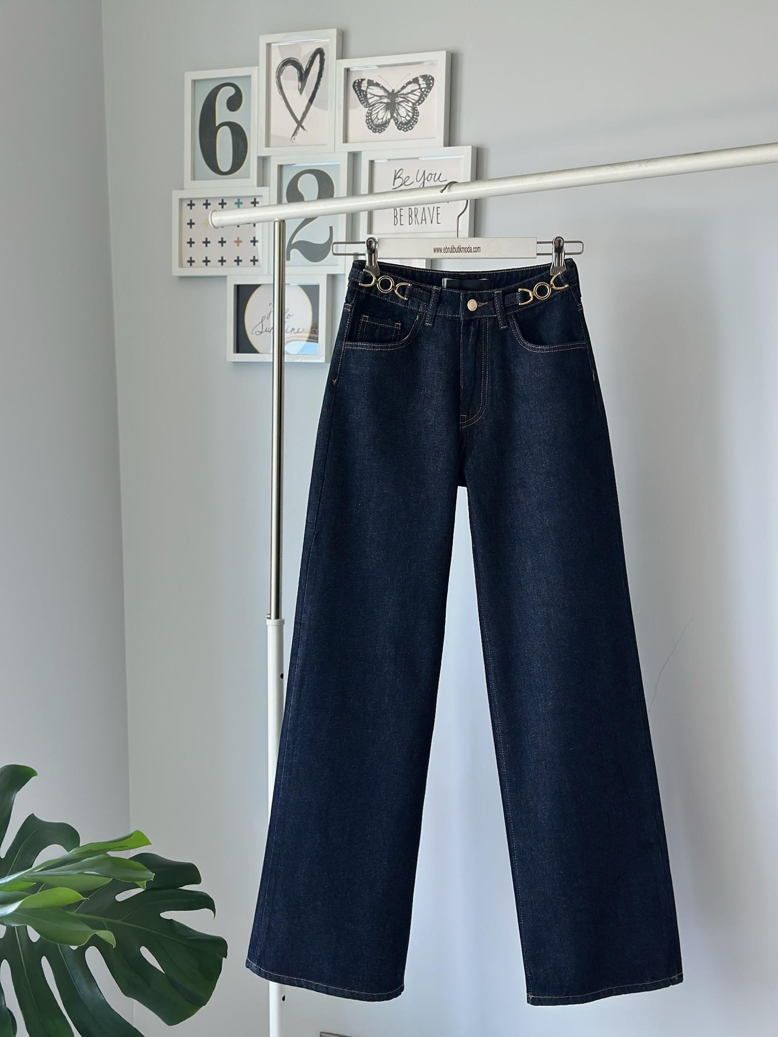 AKSESUARLI DARK BLUE JEAN