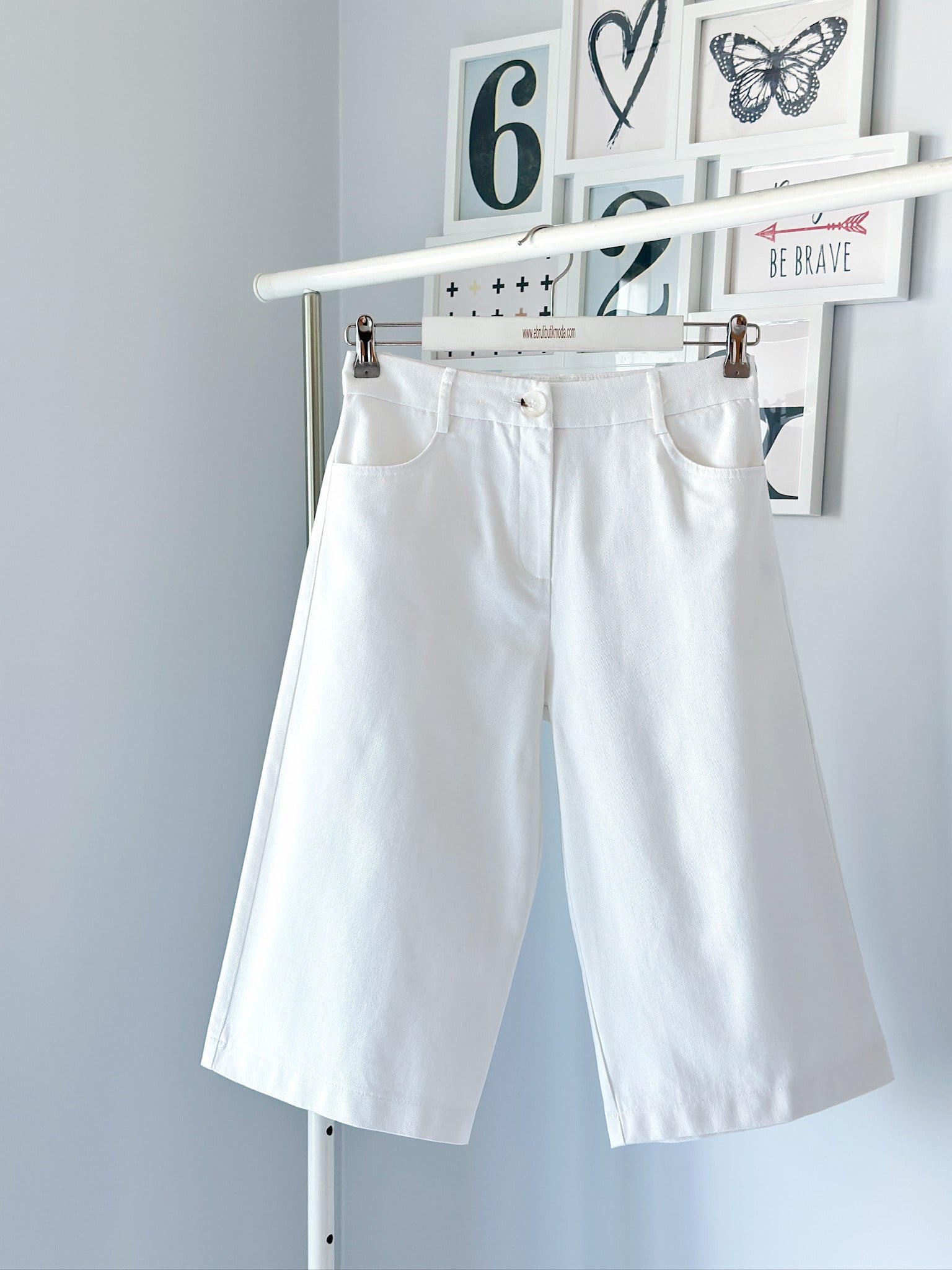 BEYAZ DENIM BERMUDA