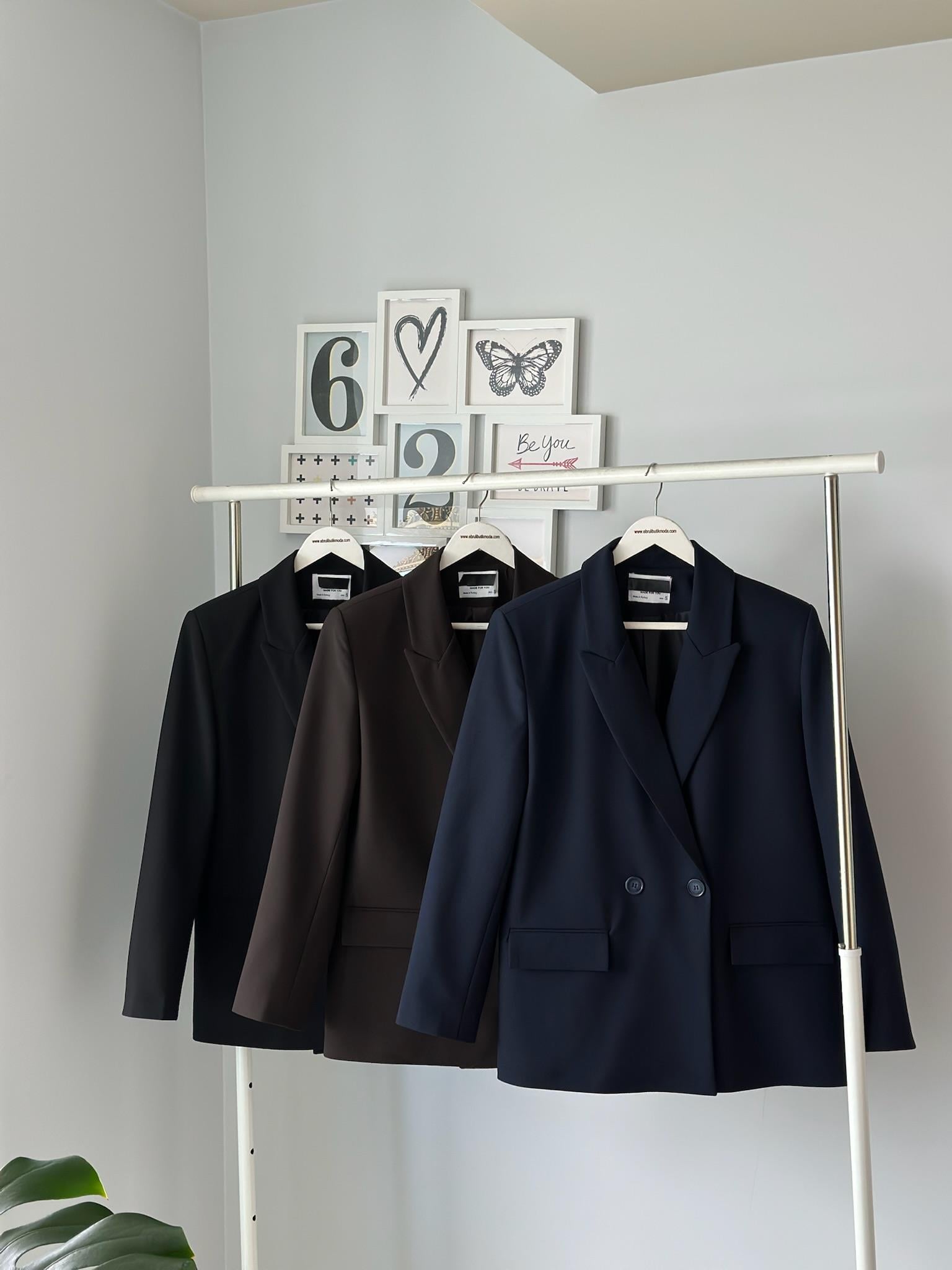 DÜĞMELİ BLAZER CEKET