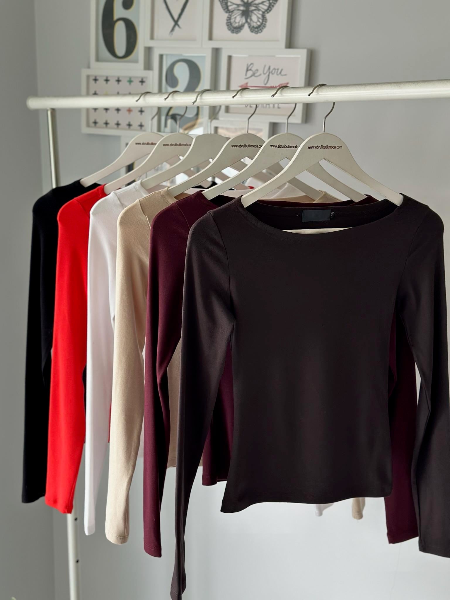 KAYIK YAKA MODAL BLUZ