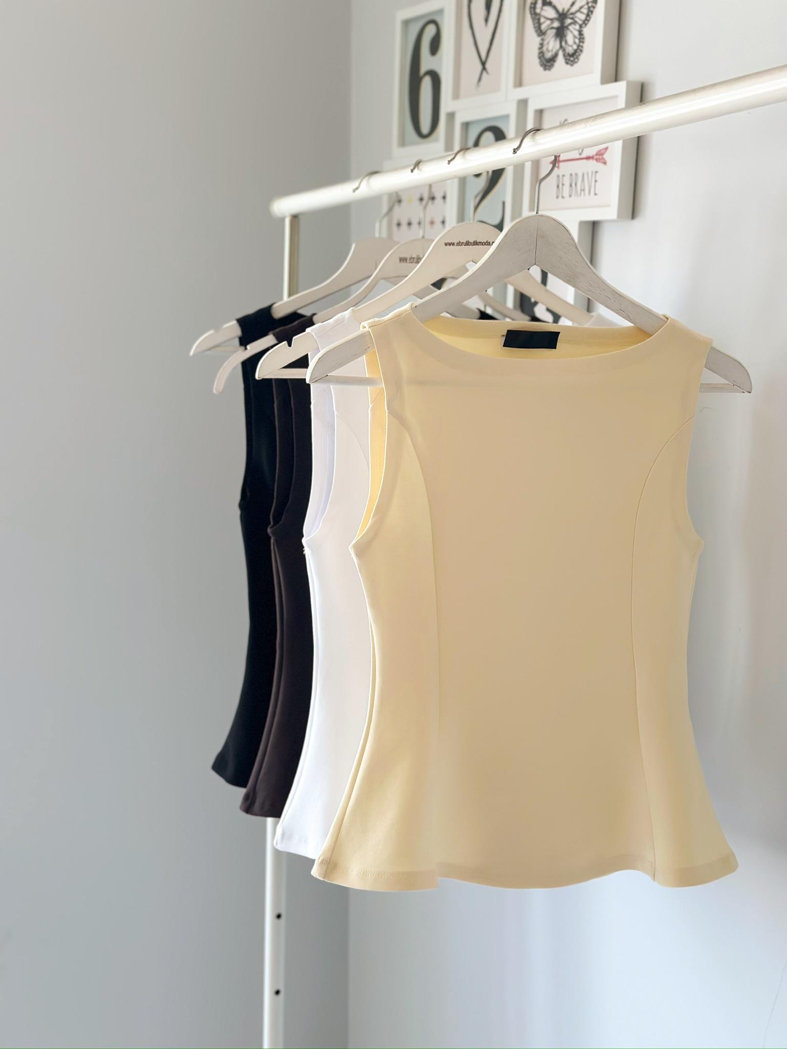 KAYIK YAKA PEPLUM BLUZ