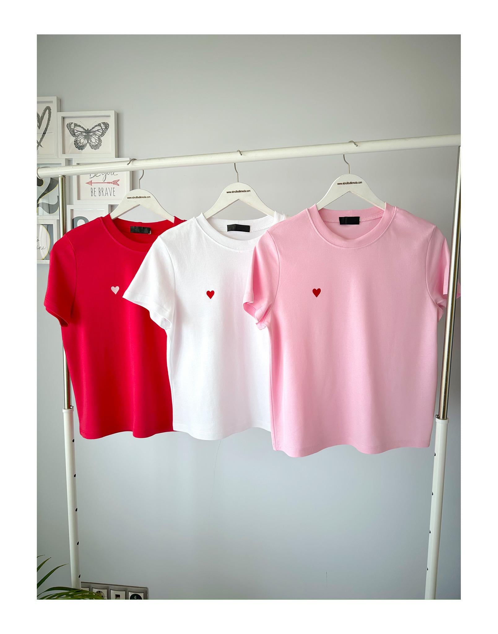 KIRMIZI KALPLİ TSHIRT