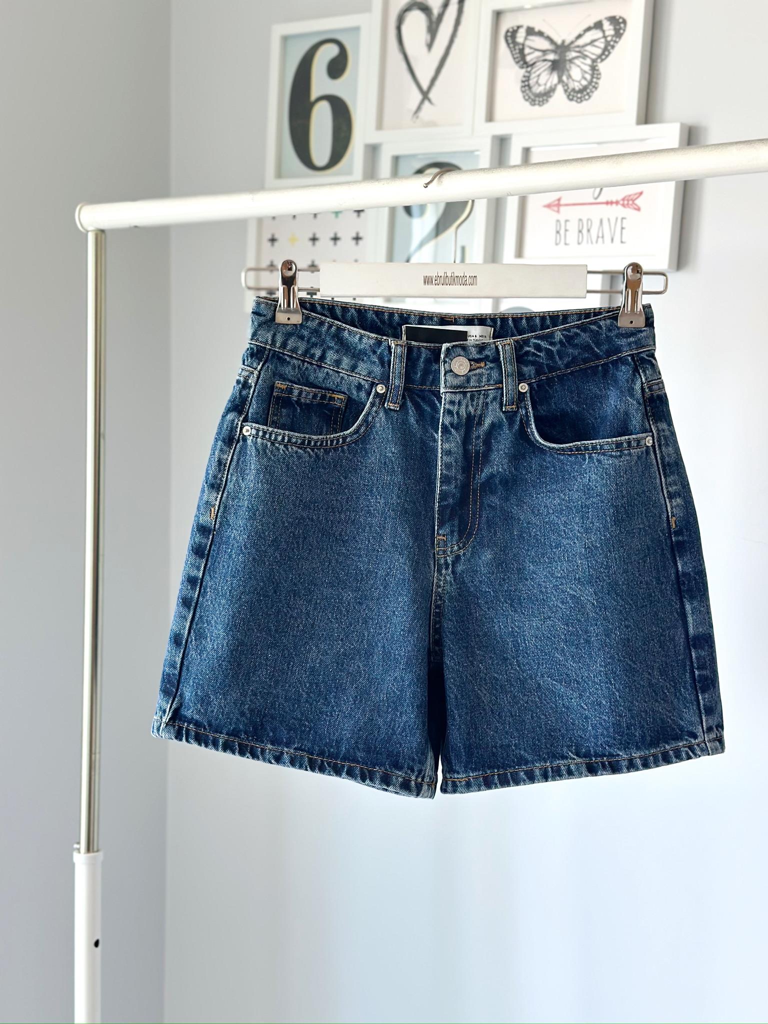 KOYU RENK DENIM ŞORT