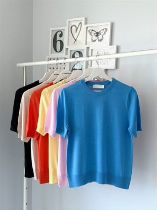 BİSİKLET YAKA İPEK KARIŞIMLI BLUZ