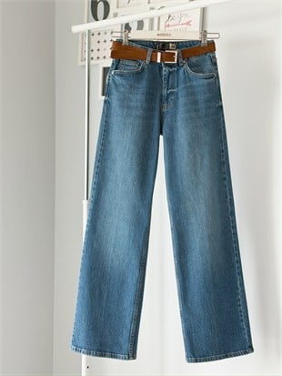BLUE STRAIGHT JEAN
