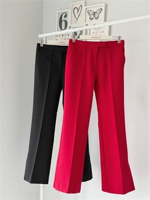 PAÇASI YIRTMAÇLI ESNEK PANTOLON