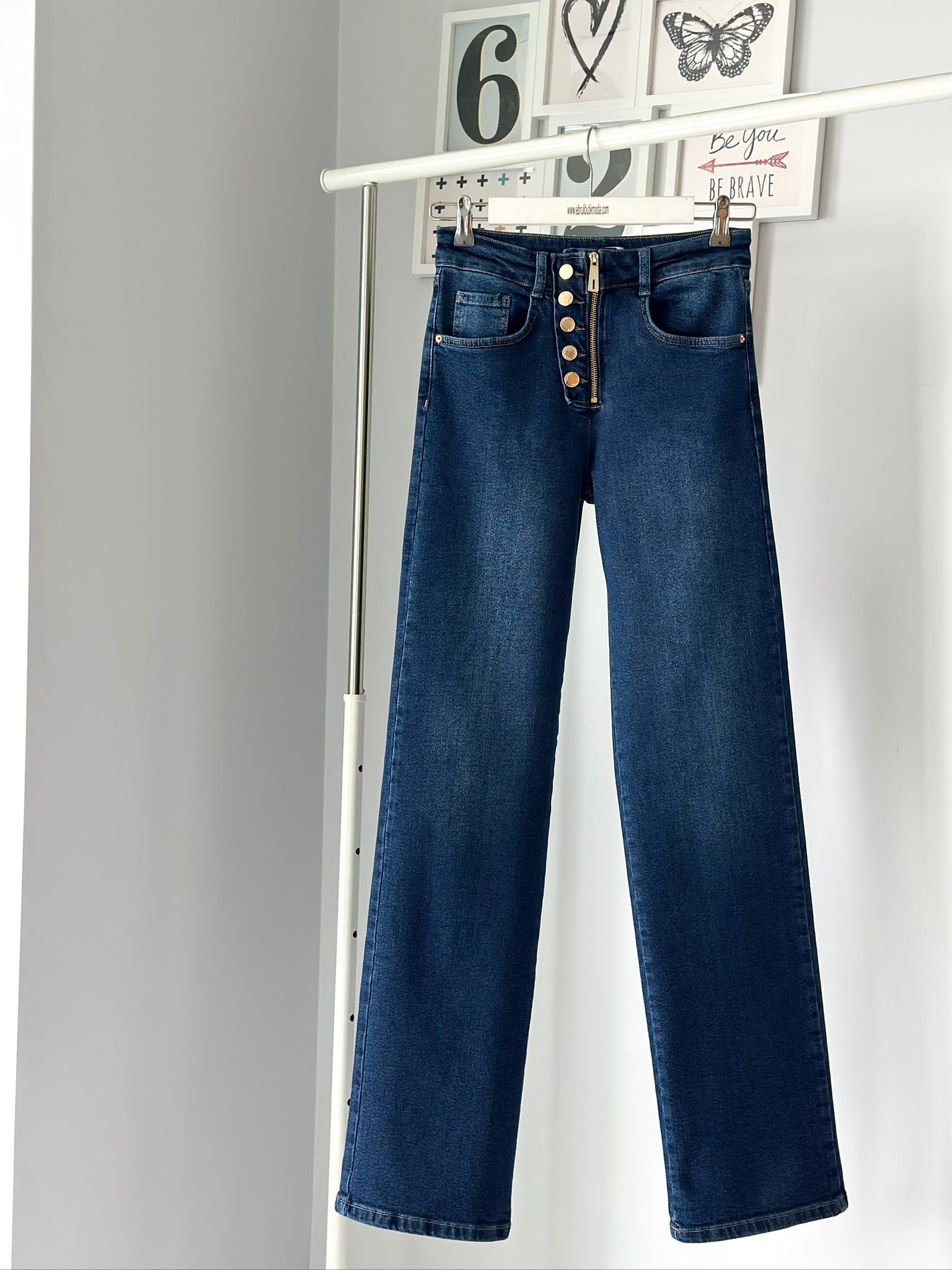 AÇIK RENK METALİK FERMUARLI JEAN
