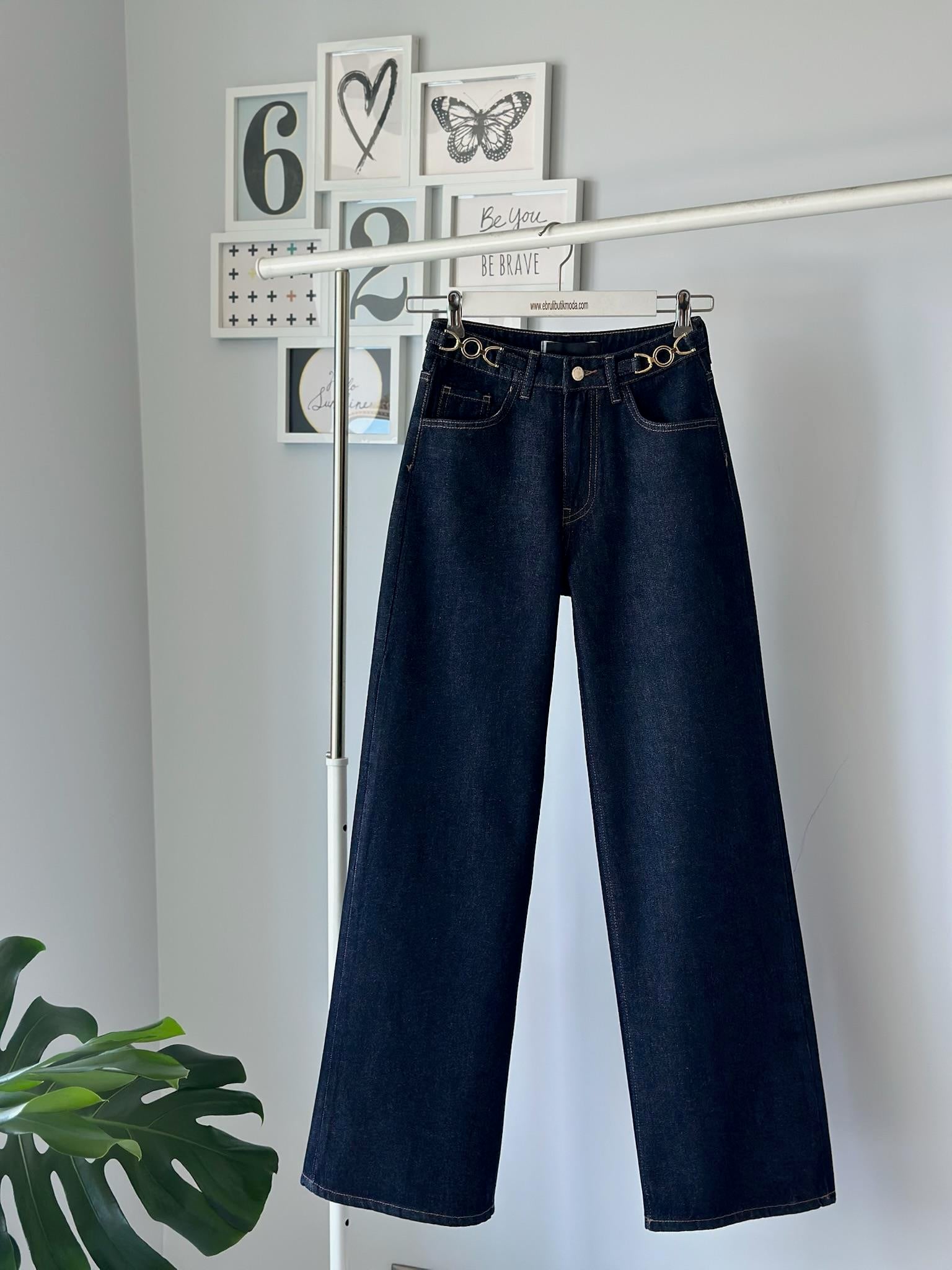 AKSESUARLI DARK BLUE JEAN