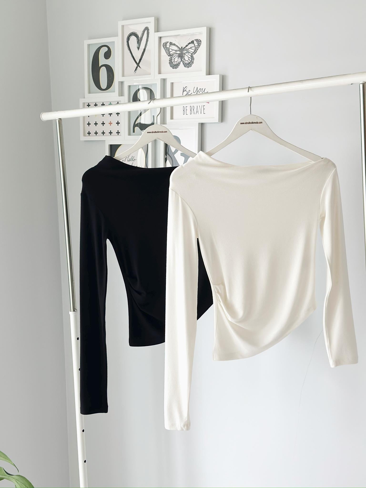 ASİMETRİK BÜZGÜLÜ BLUZ