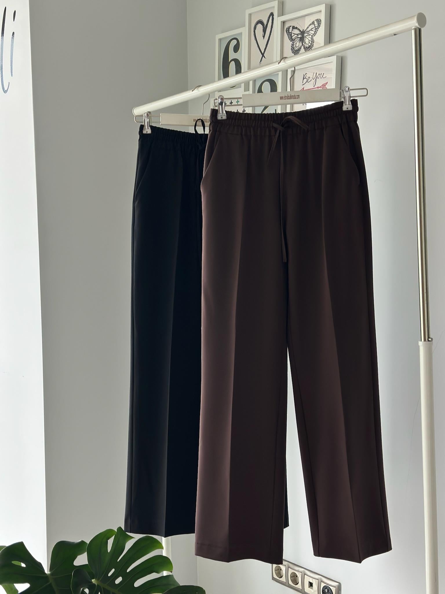 BELİ LASTİKLİ GENİŞ PAÇA PANTOLON