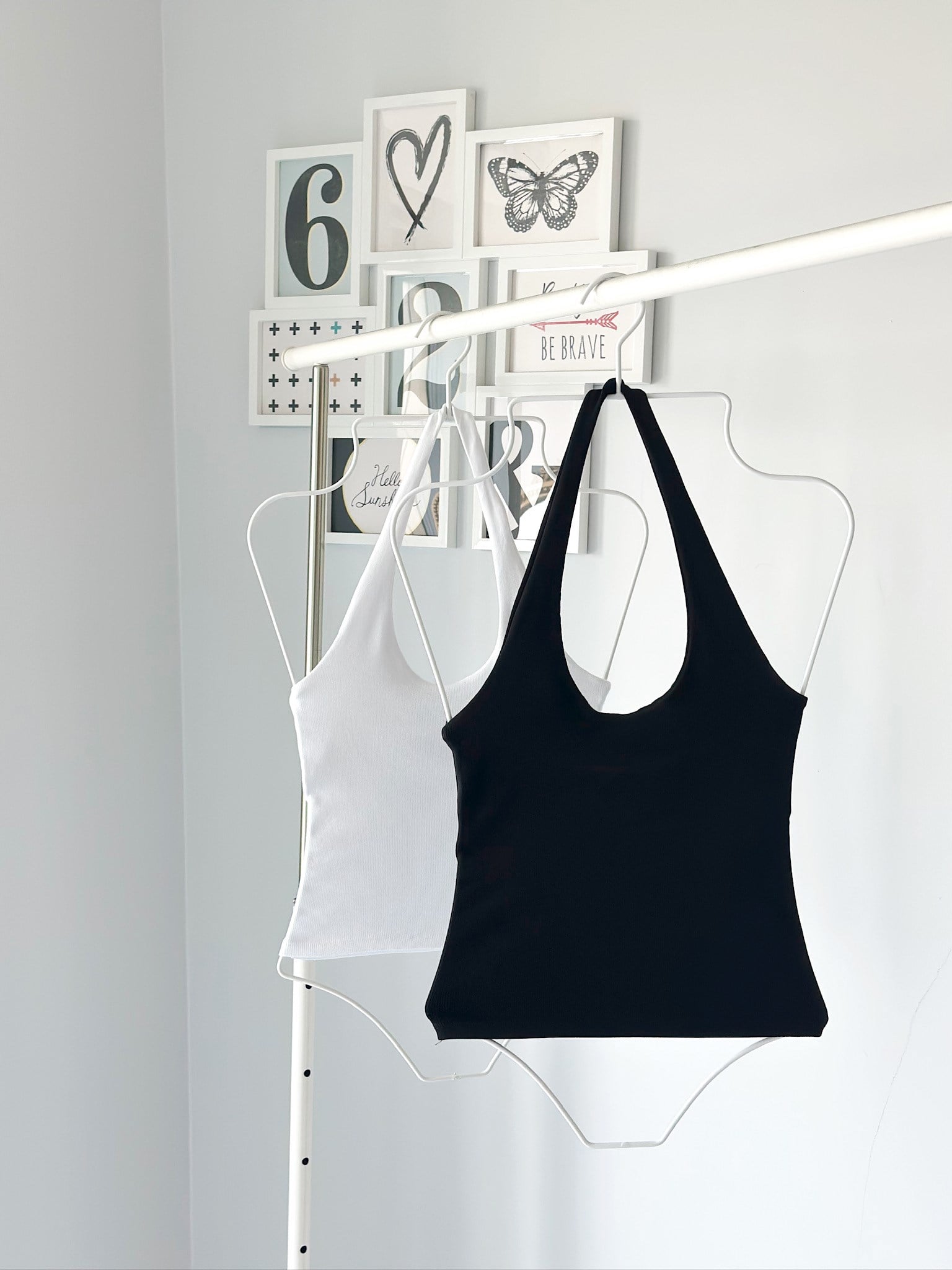 BOYUNDAN GEÇME HALTER YAKA BLUZ