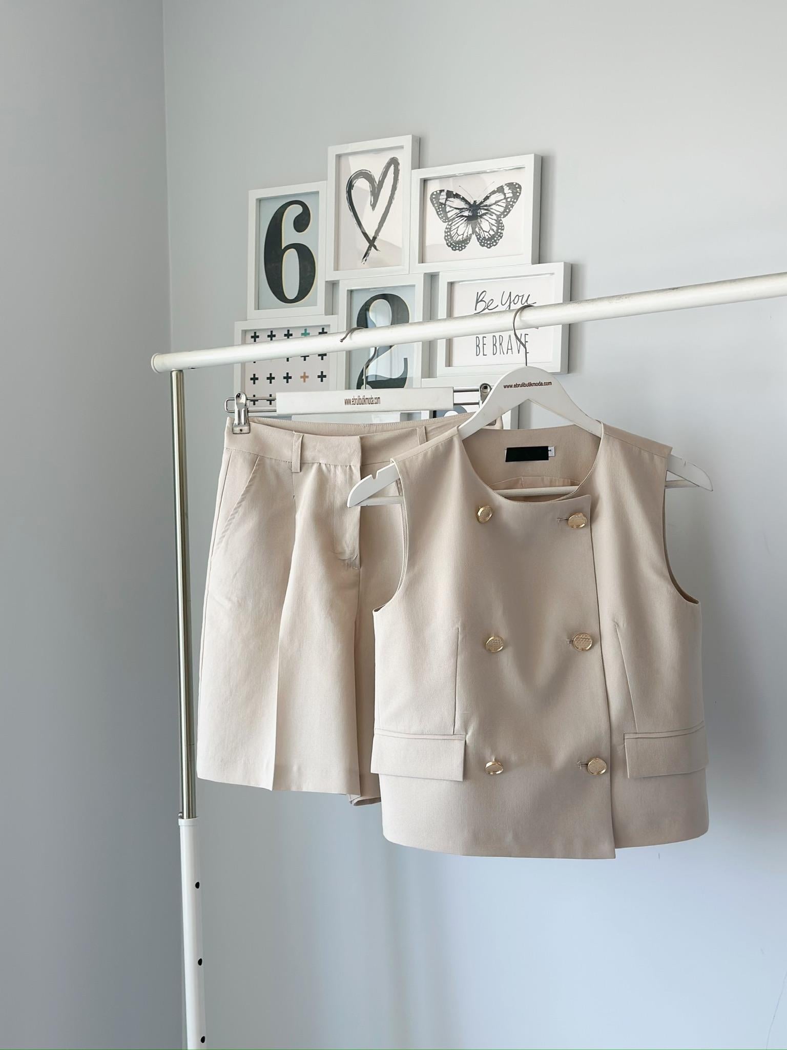 ÇİFT DÜĞMELİ YELEKLİ TAKIM