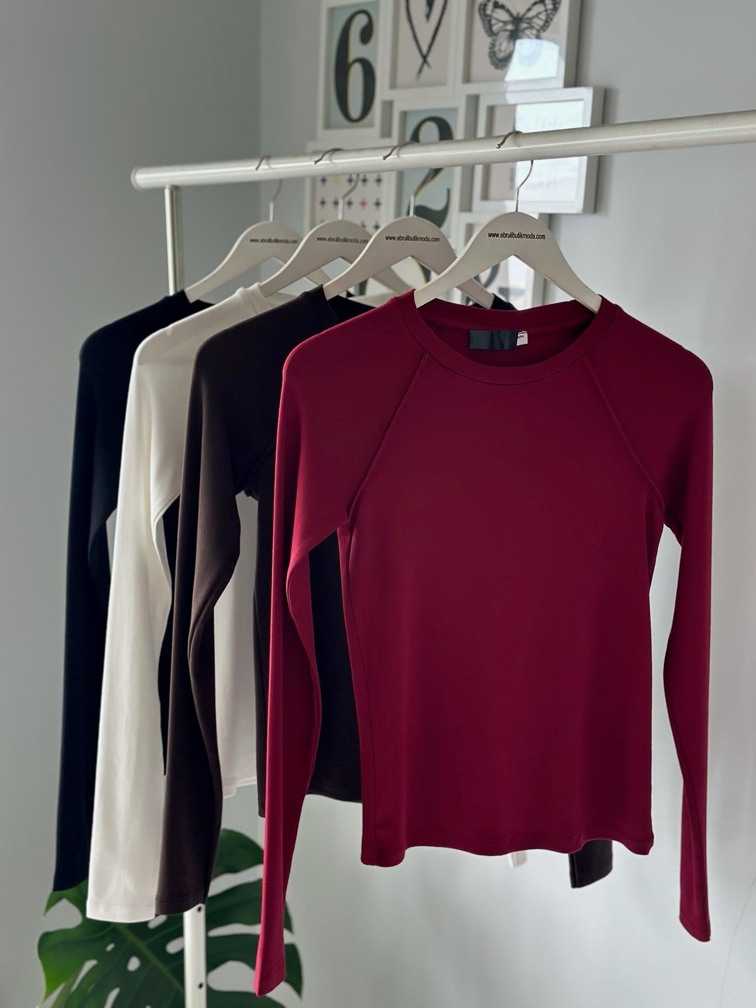 DİKİŞ DETAYLI MODAL BLUZ