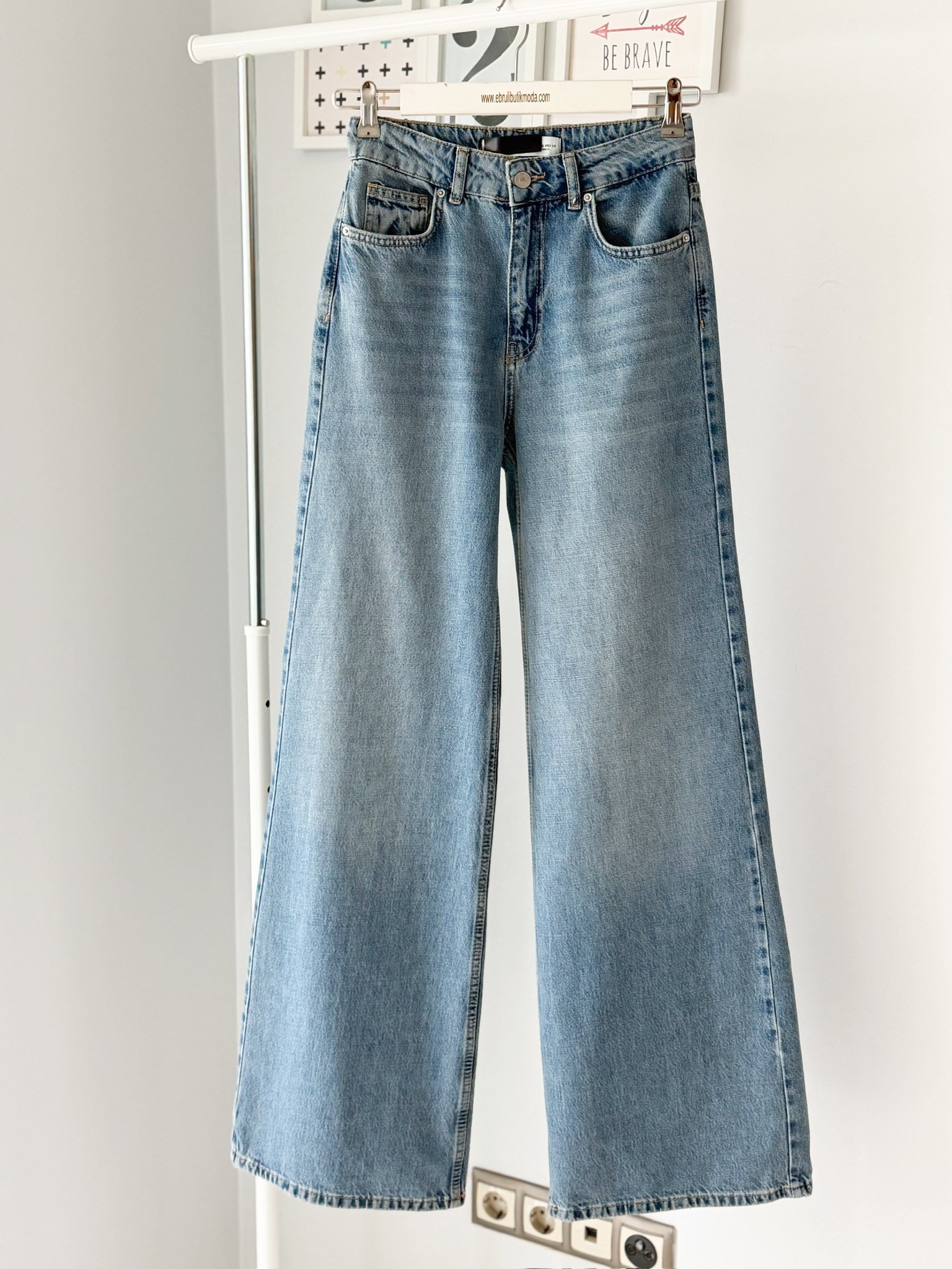 EFEKTLİ WIDE LEG JEAN