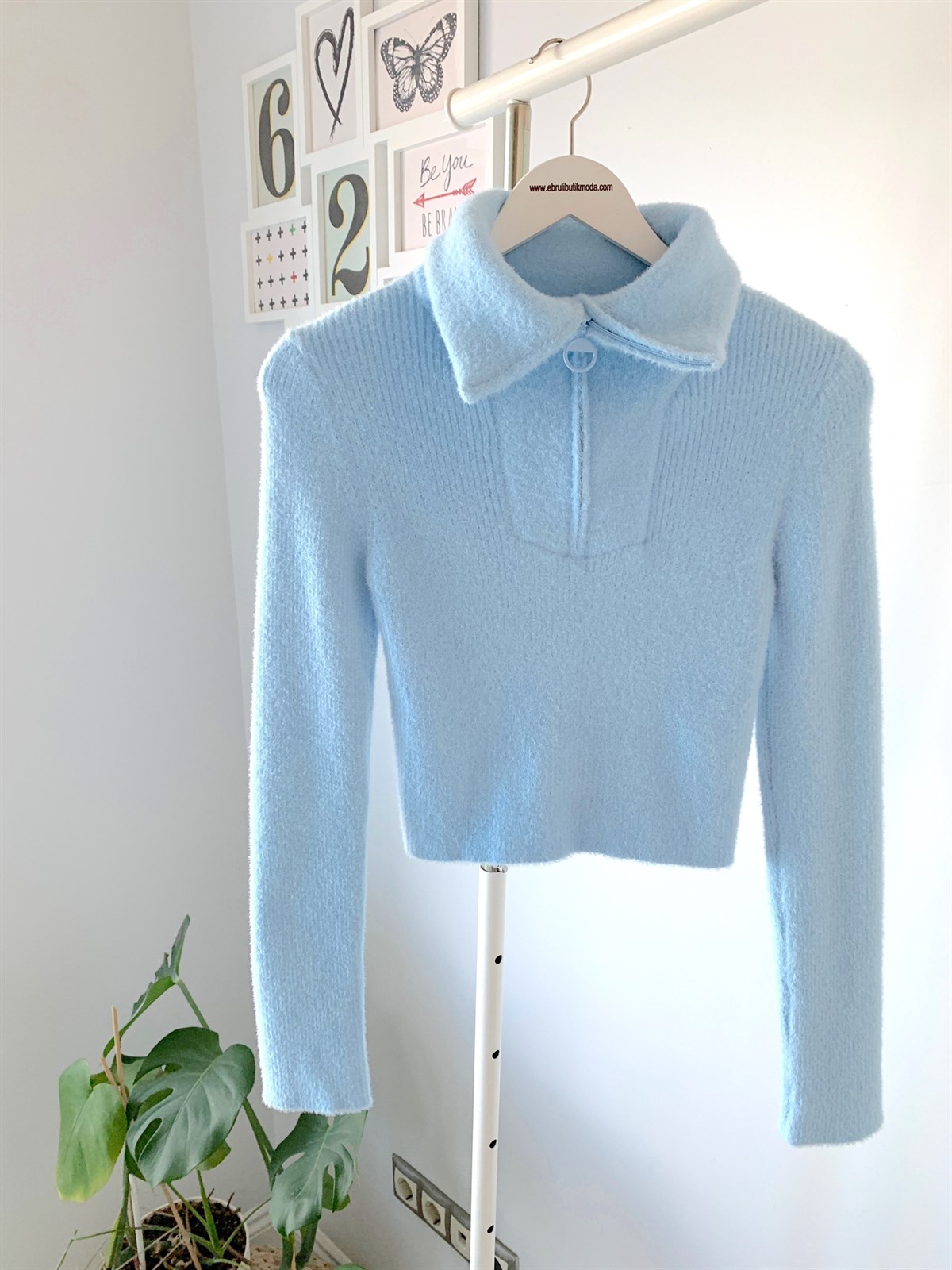 FERMUARLI YUMOŞ KAZAK