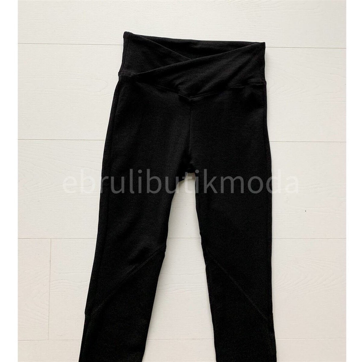 FİTİLLİ KEMER DETAYLI TAYT